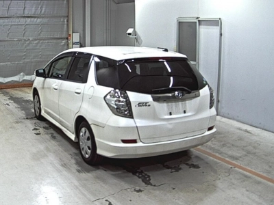 HONDA FIT SHUTTLE