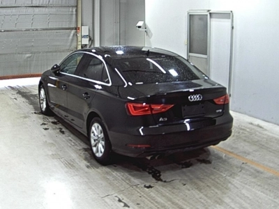 AUDI A3 SEDAN