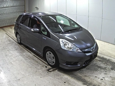 HONDA FIT SHUTTLE HYBRID