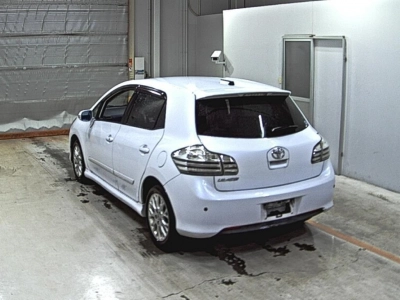 TOYOTA BLADE