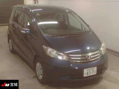 HONDA FREED