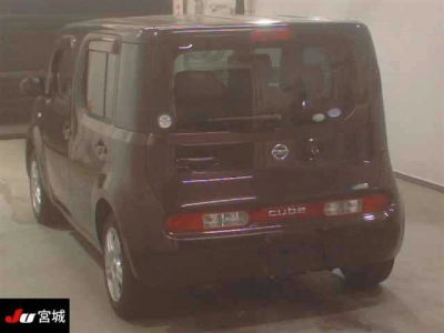 NISSAN CUBE