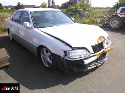TOYOTA CRESTA
