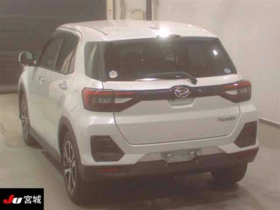 DAIHATSU ROCKY