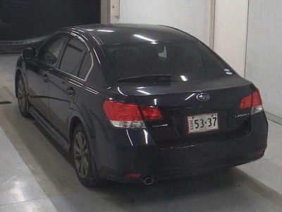 SUBARU LEGACY B4