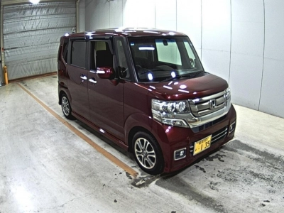 HONDA N BOX CUSTOM