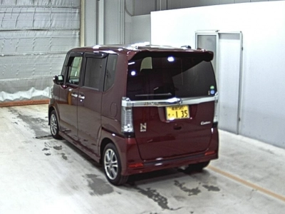 HONDA N BOX CUSTOM
