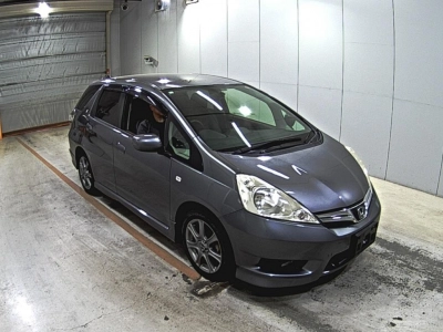 HONDA FIT SHUTTLE