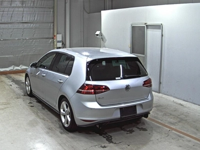 VOLKSWAGEN GOLF  GTI