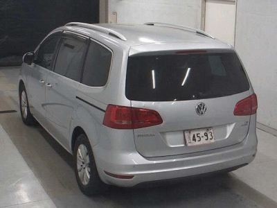 VOLKSWAGEN SHARAN