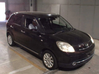 MAZDA VERISA