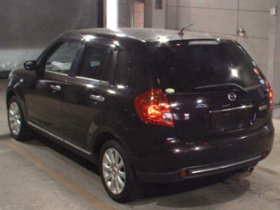 MAZDA VERISA
