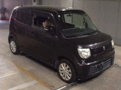 SUZUKI MRWAGON