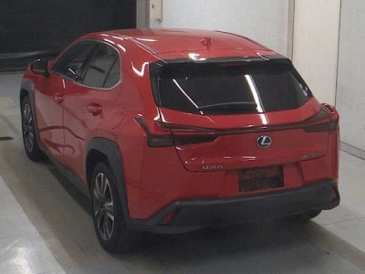 LEXUS UX