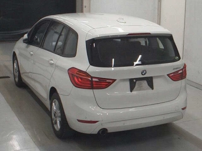 BMW 2 SERIES