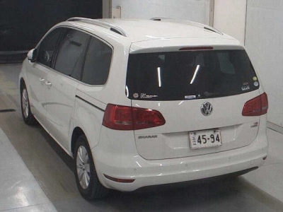 VOLKSWAGEN SHARAN