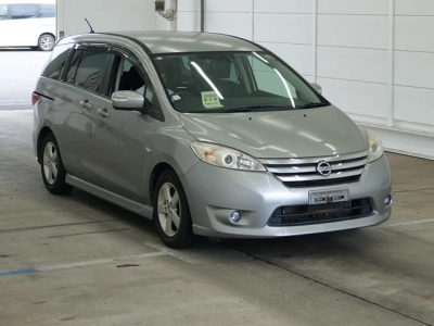 NISSAN LAFESTA