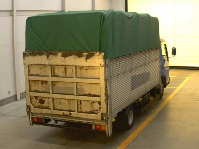 MITSUBISHI CANTER