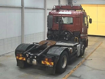 NISSAN UD