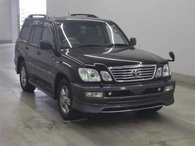 TOYOTA LAND CRUISER