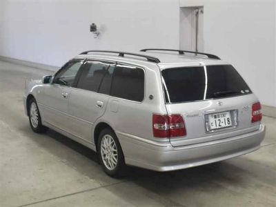 TOYOTA CROWN STATION WAGON