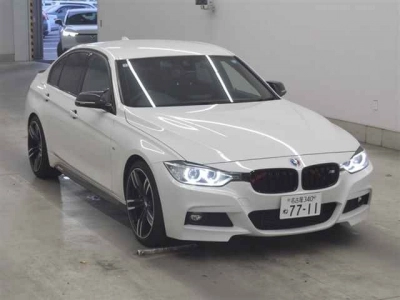 BMW 3 SERIES