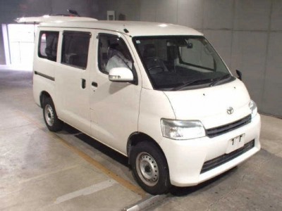 TOYOTA TOWN ACE