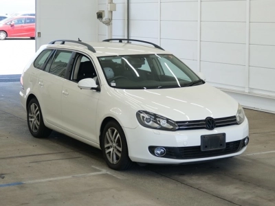 VOLKSWAGEN GOLF VARIANT