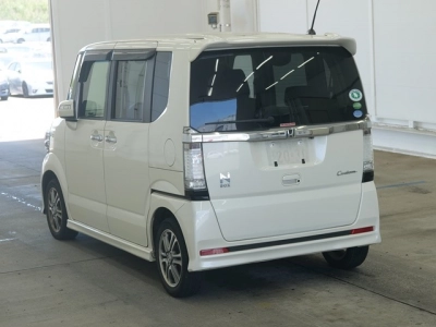 HONDA N BOX CUSTOM