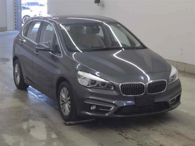 BMW 2 SERIES
