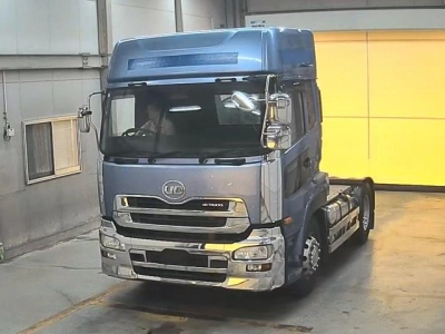 NISSAN UD