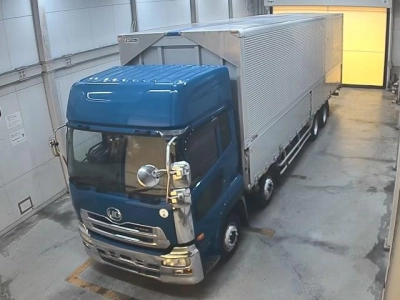 NISSAN UD