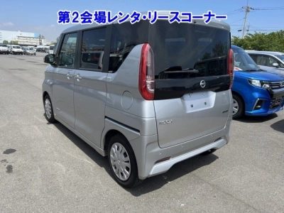NISSAN ROOX