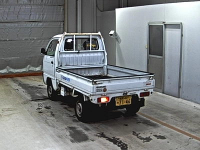 SUZUKI CARRY TRUCK