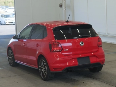 VOLKSWAGEN POLO GTI