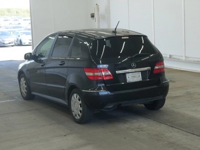 MERCEDES BENZ B CLASS
