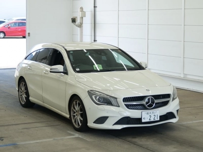MERCEDES BENZ CLA SHOOTING BRAKE