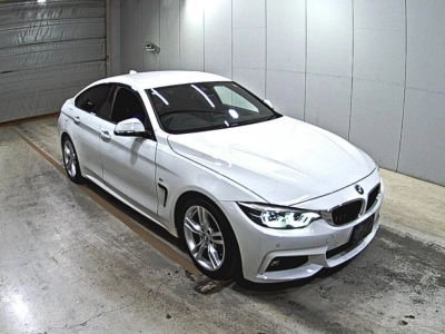 BMW 4 SERIES
