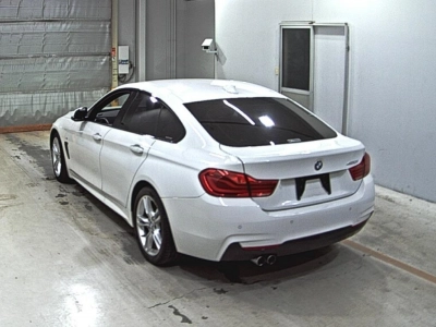 BMW 4 SERIES