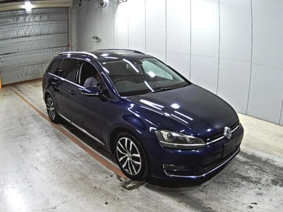 VOLKSWAGEN GOLF VARIANT