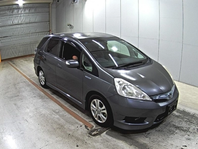 HONDA FIT SHUTTLE HYBRID