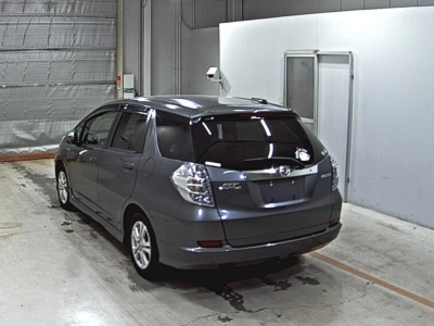 HONDA FIT SHUTTLE HYBRID