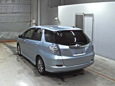 HONDA FIT SHUTTLE HYBRID