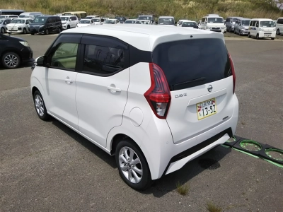 NISSAN DAYZ