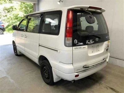 TOYOTA TOWN ACE NOAH