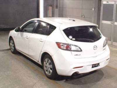 MAZDA AXELA SPORT