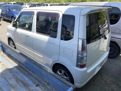 SUZUKI WAGON R STINGRAY