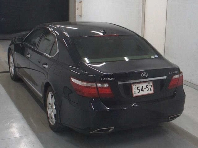 LEXUS LS