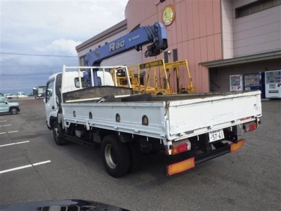 HINO DUTRO TRUCK