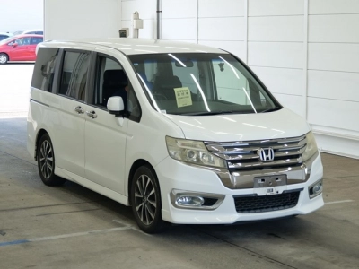 HONDA STEPWGN SPADA